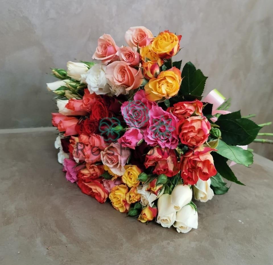 Букет цветов из: Розы во Владимировской