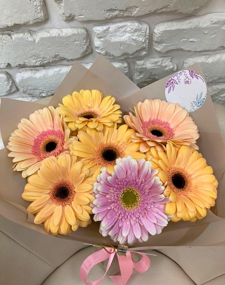 Букет цветов из: Герберы во Владимировской