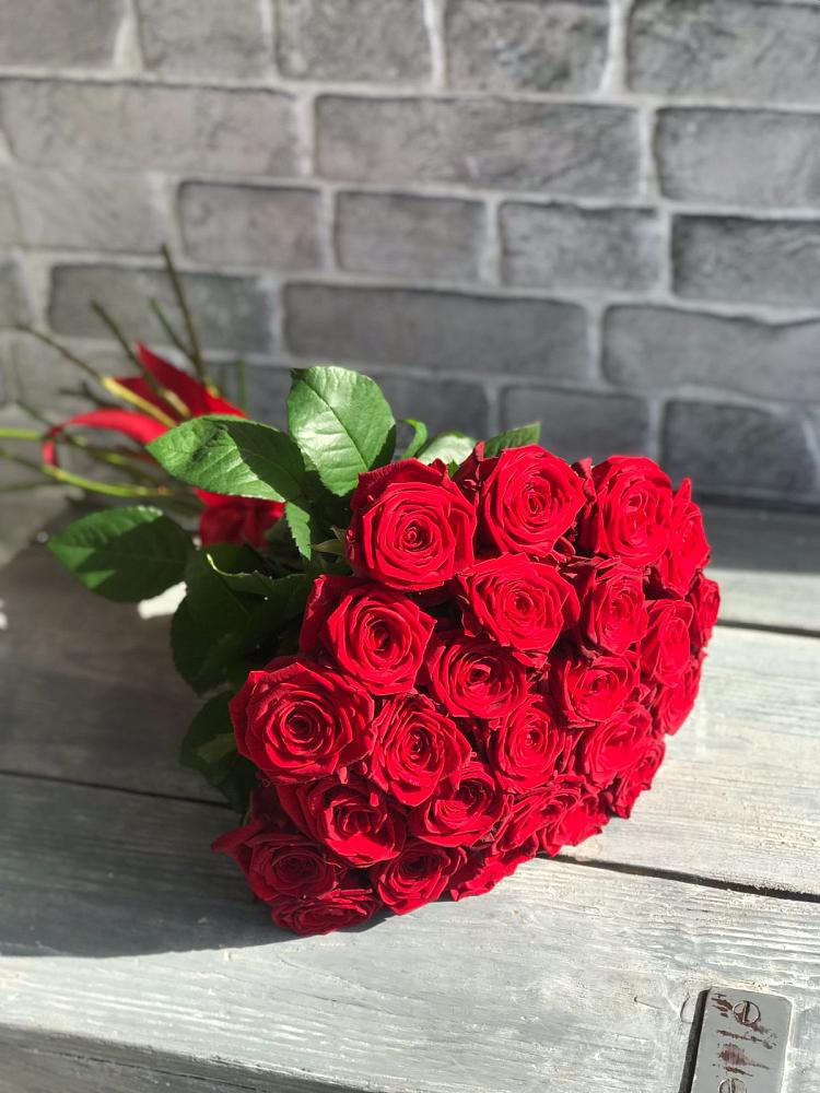 Букет Красные розы Фридом во Владимировской