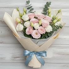Букет цветов из:  Лизиантусы во Владимировской