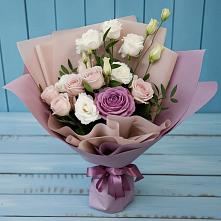 Букет цветов из:  Розы и Лизиантусы #REPLACE_PRED# Владимировской