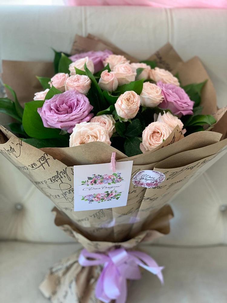 Букет цветов из: Розы во Владимировской