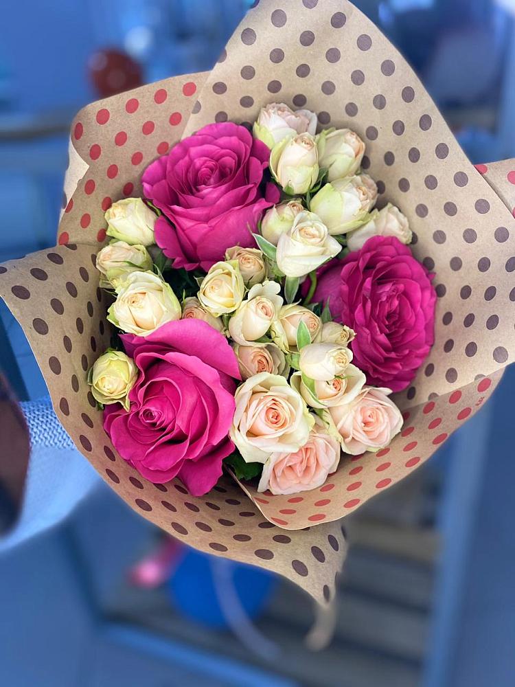 Букет цветов из: Розы во Владимировской