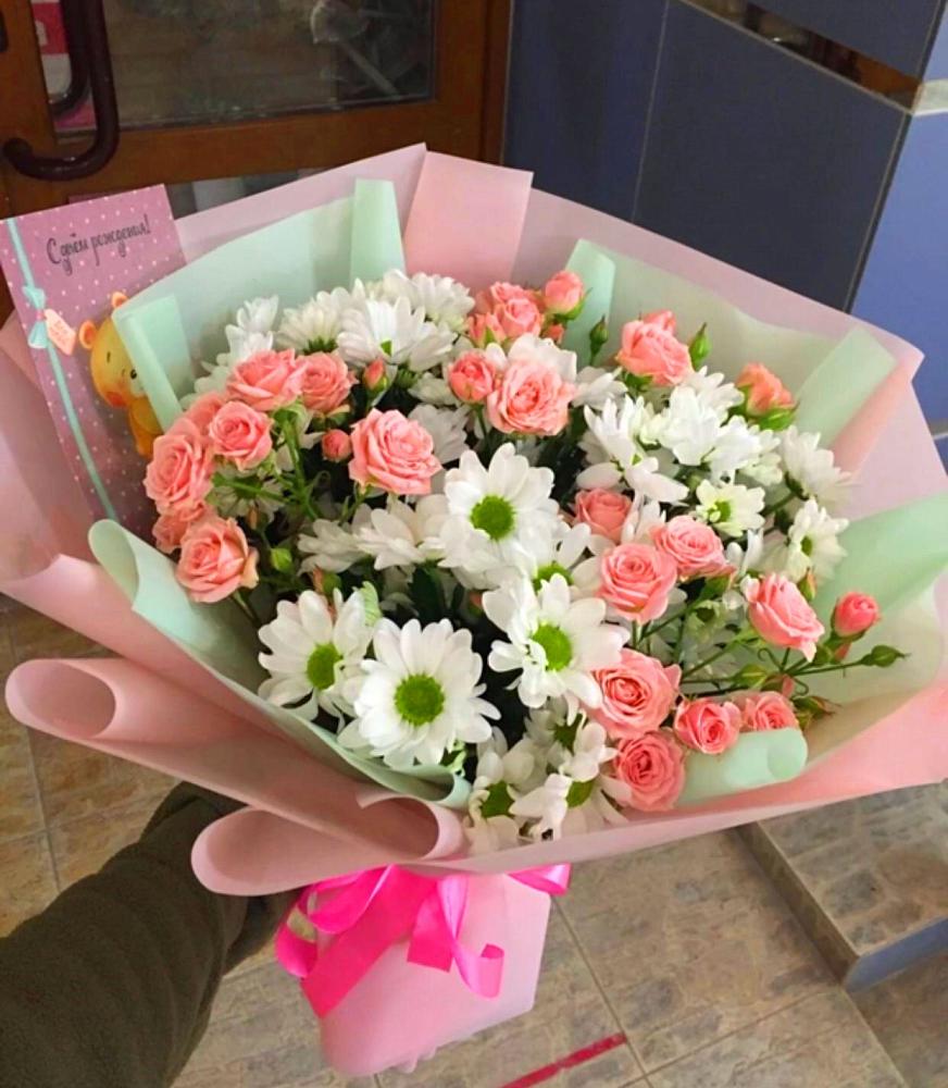 Букет цветов из: Розы и Хризантемы во Владимировской