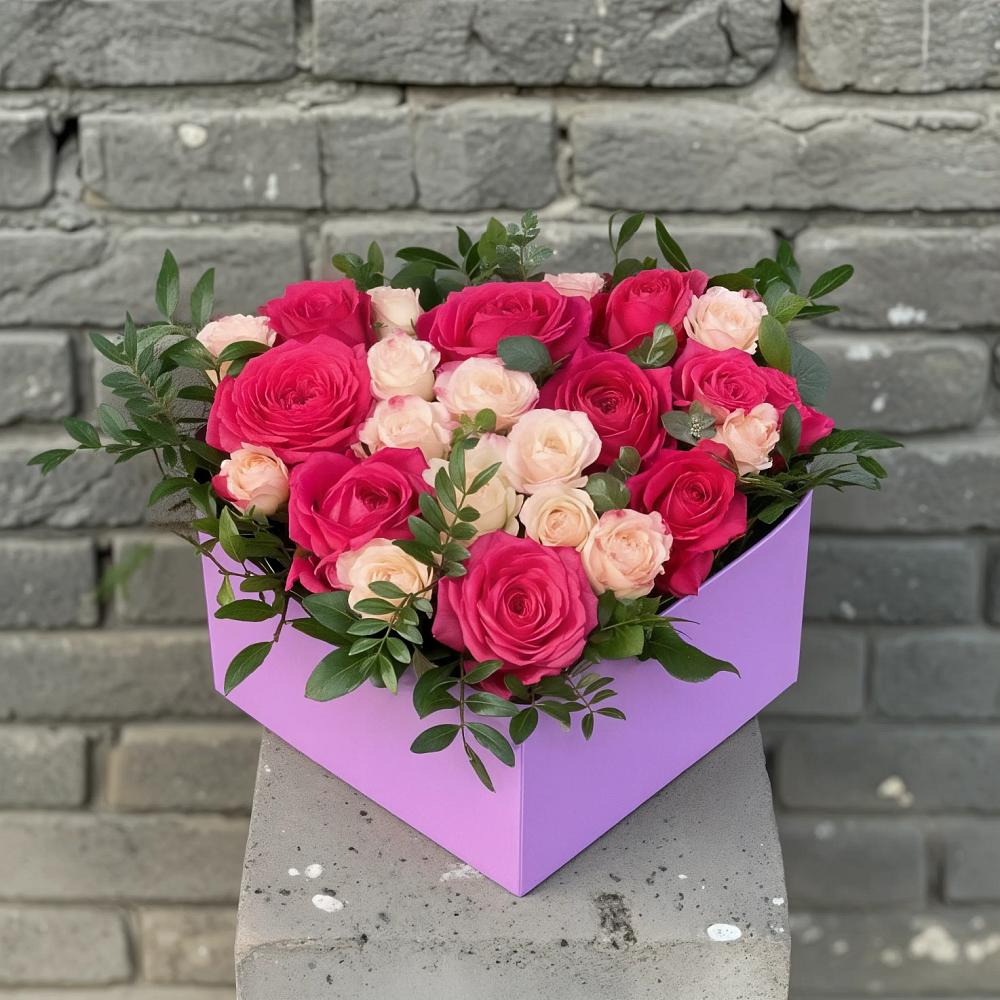 Цветочная композиция из Розы в коробке во Владимировской
