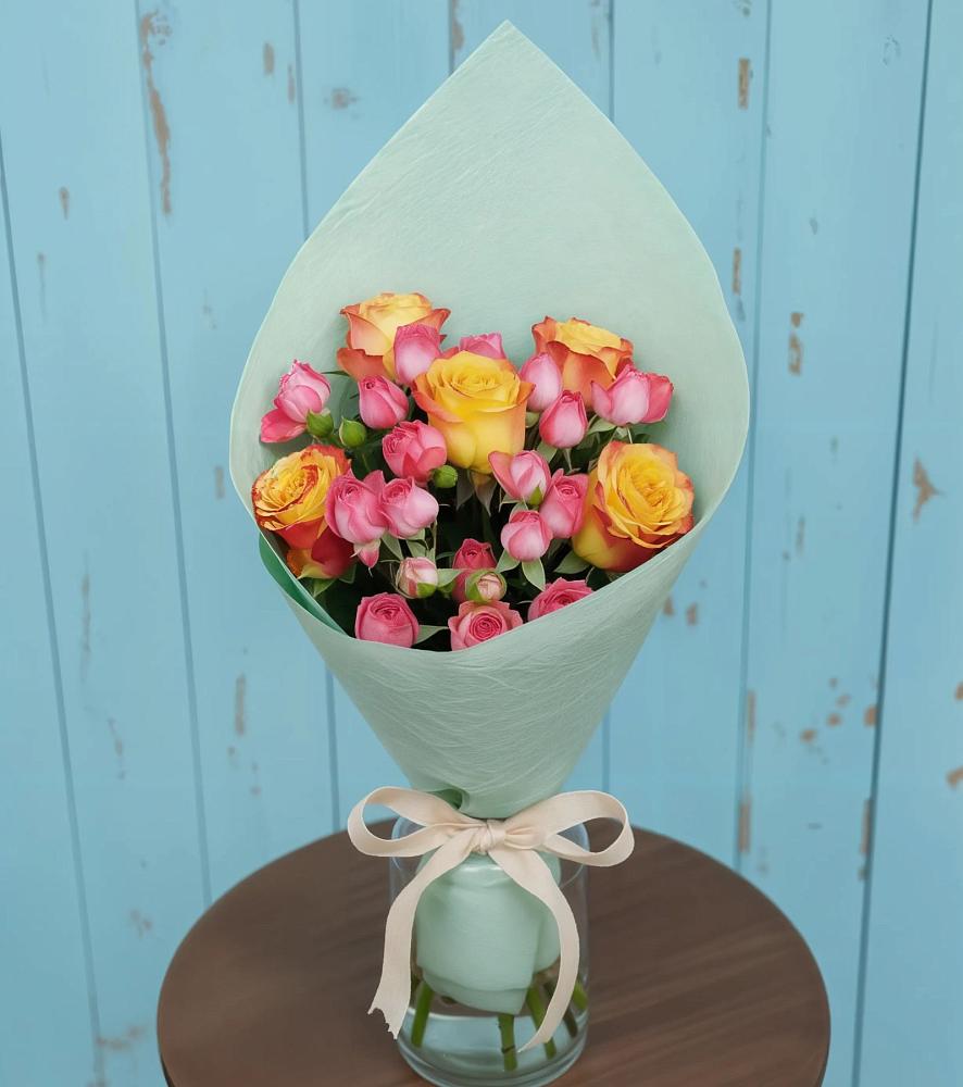 Букет цветов из: Розы во Владимировской