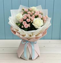 Букет цветов из:  Розы во Владимировской