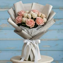 Букет цветов из:  Розы во Владимировской