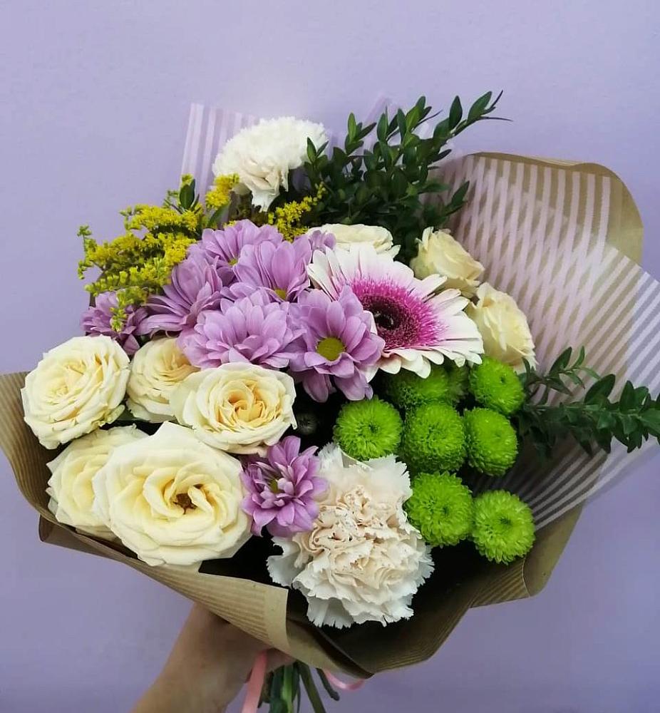 Букет цветов из: Хризантемы, Розы, Гвоздики и Герберы во Владимировской