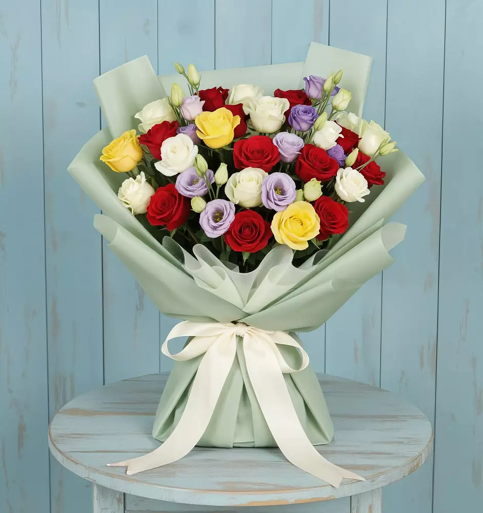 Букет цветов из: Розы во Владимировской