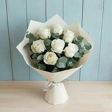 Букет Белые розы в Эвкалипте во Владимировской