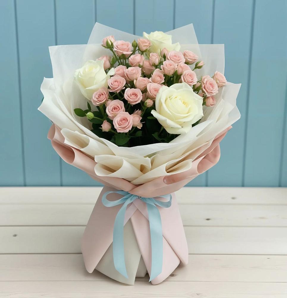 Букет цветов из: Розы во Владимировской